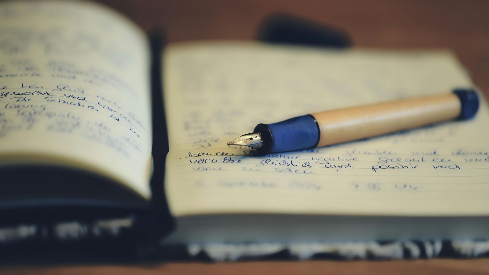 Een Fluistering van Spirit: Het Schrift dat geen Taal was, maar een Beweging van Innerlijke Verandering naar Heelheid
